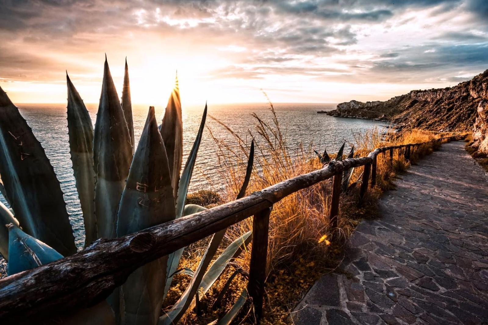 Вілла Rifugio D'Artista Мілаццо Екстер'єр фото